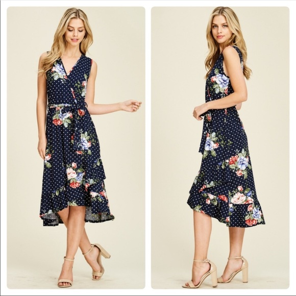 🔴FINAL REDUCTION➖Navy Floral Wrap Dress - Picture 2 of 7